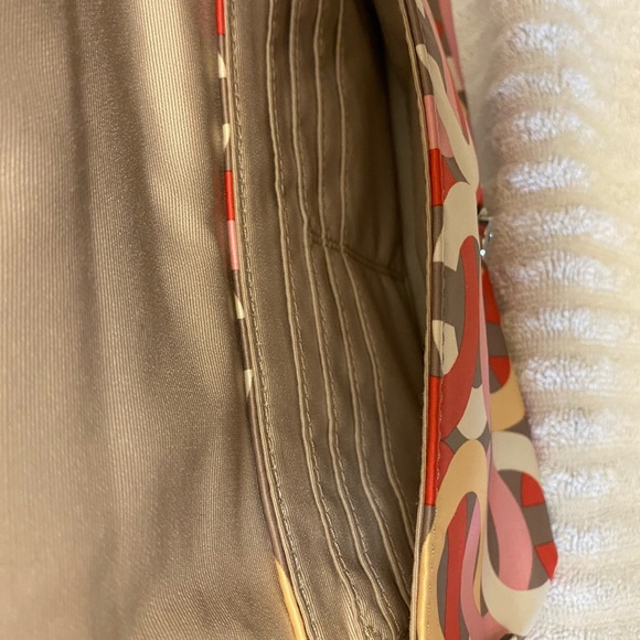 NEW Coach wristlet - Picture 4 of 7